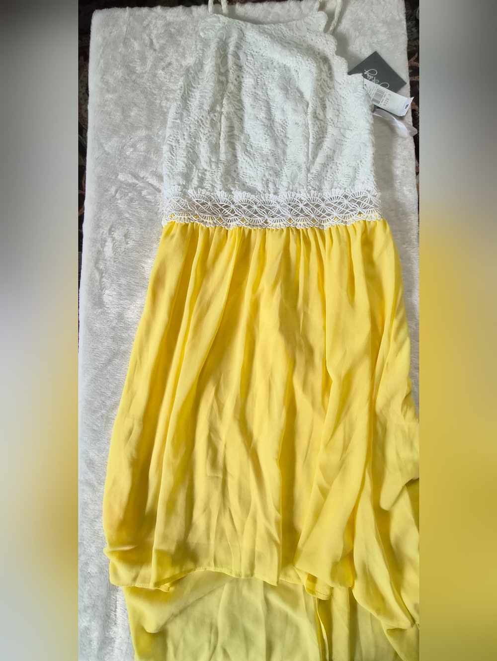 NWT by&by Lace Dress Women’s XS Size 3 Yellow White High Low